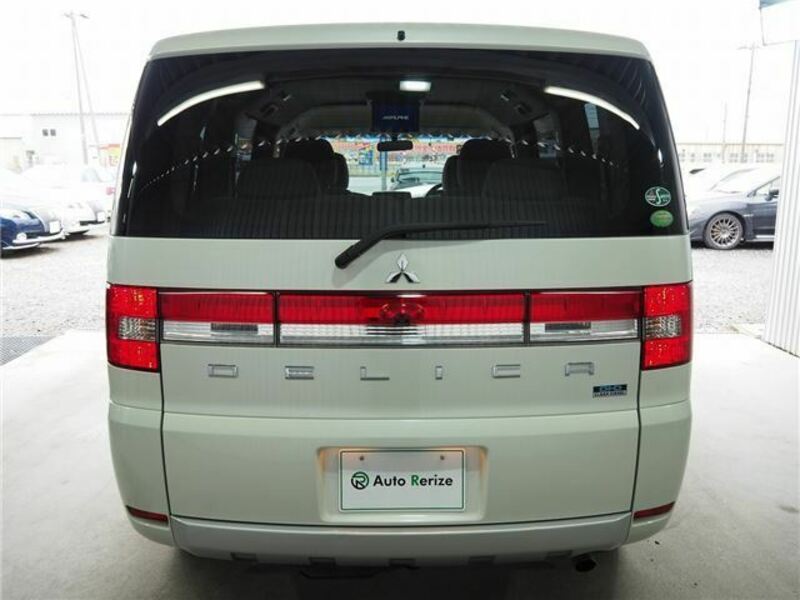 DELICA D5