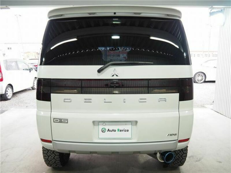 DELICA D5