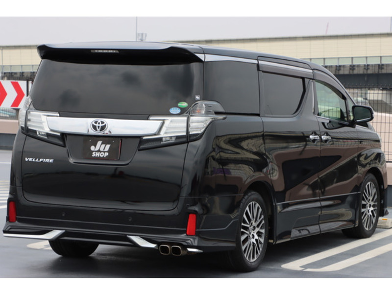 VELLFIRE-16