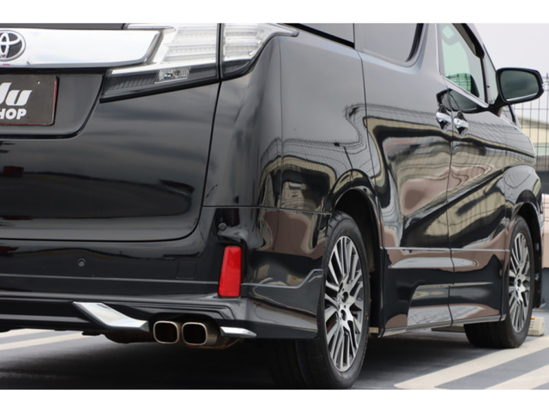 VELLFIRE-15