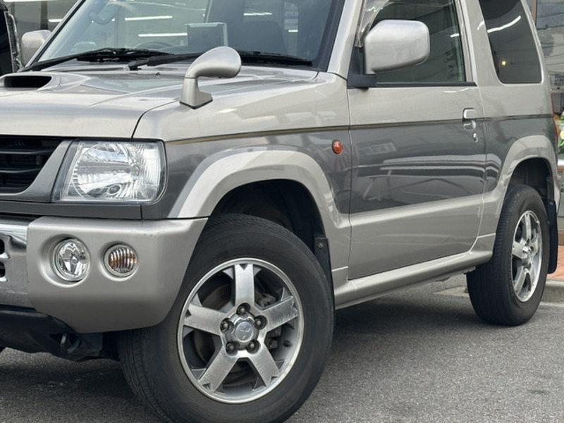 PAJERO MINI