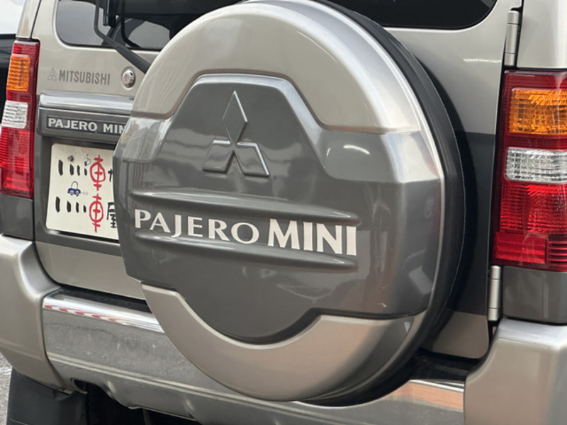 PAJERO MINI