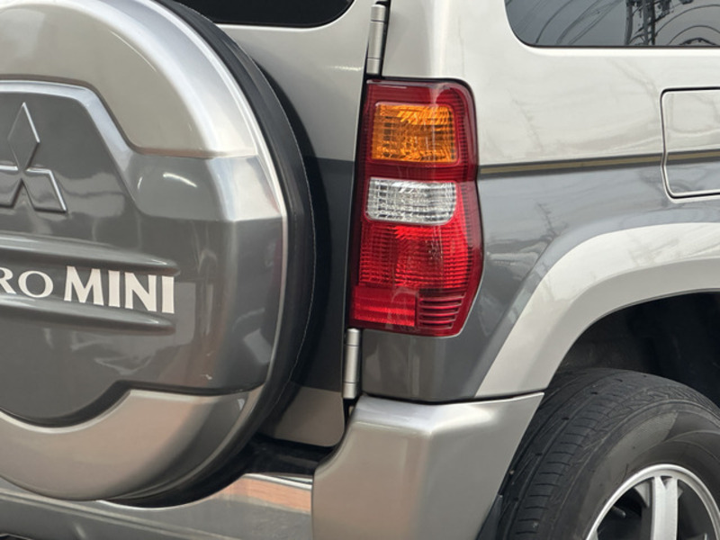 PAJERO MINI