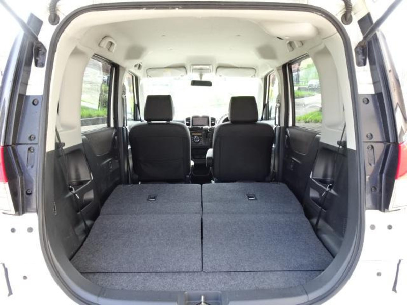 DELICA D2