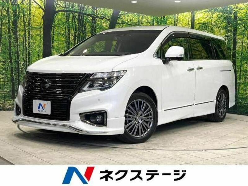 NISSAN ELGRAND