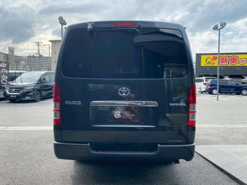 HIACE VAN-12