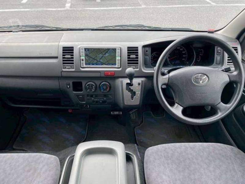 HIACE VAN-18