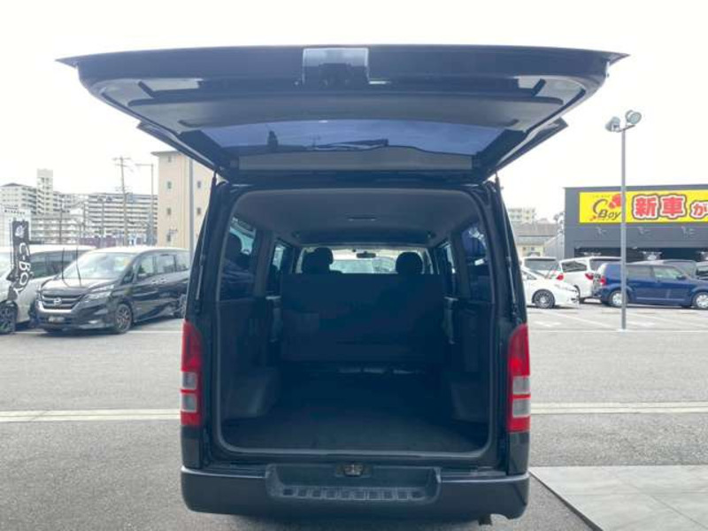 HIACE VAN-15