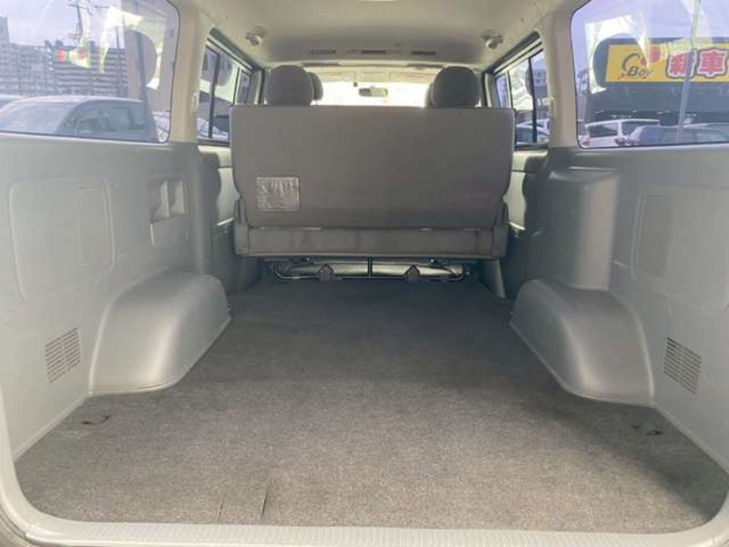 HIACE VAN-16