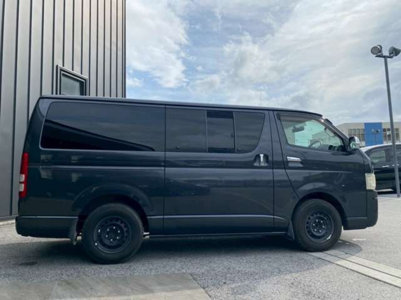 HIACE VAN-10