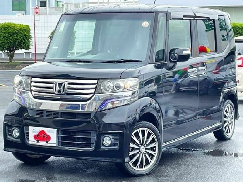 HONDA N BOX CUSTOM