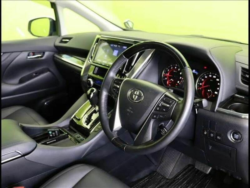 ALPHARD-22