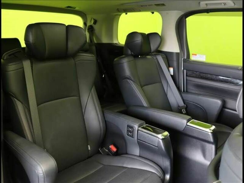 ALPHARD-26