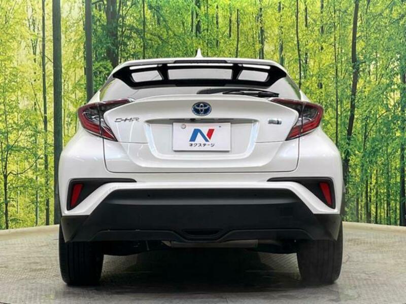 C-HR-15