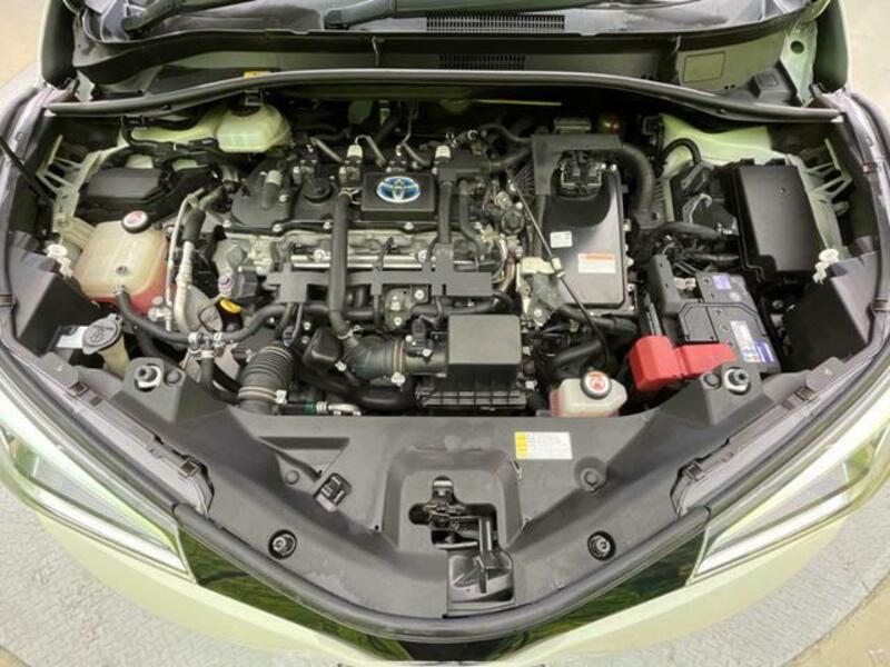 C-HR-17
