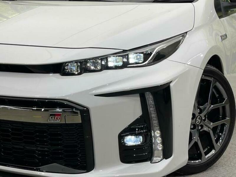 PRIUS PHV-11