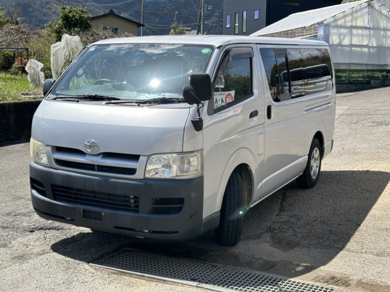HIACE VAN