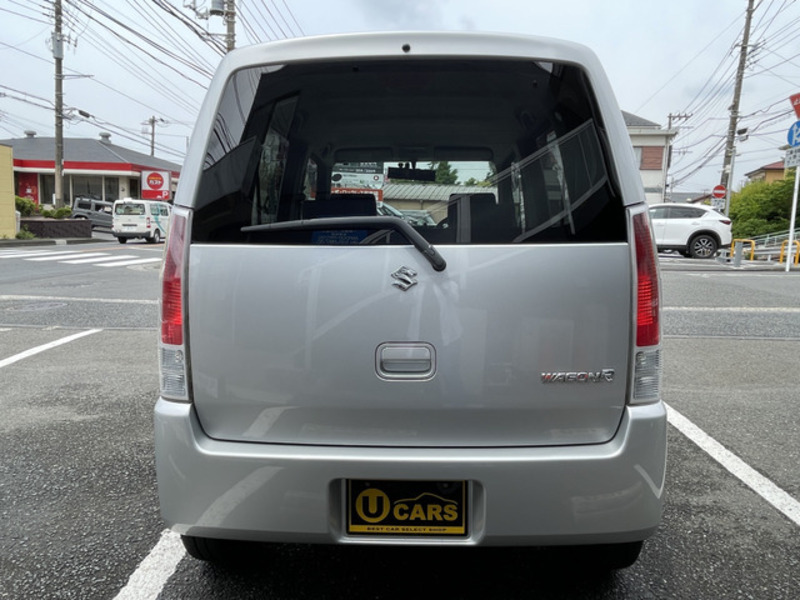 WAGON R