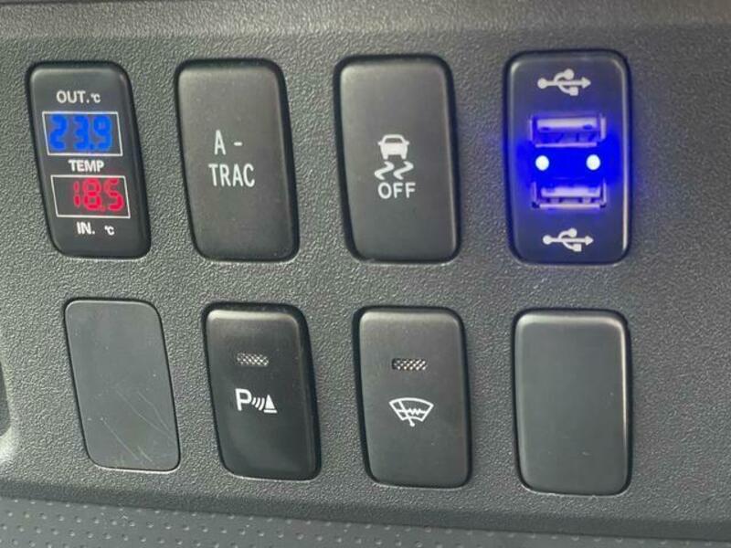 FJ CRUISER-6