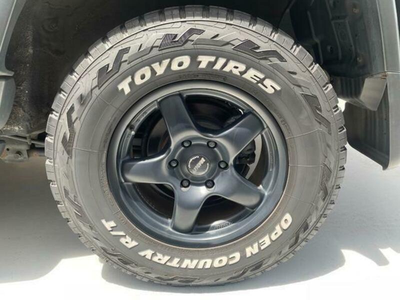 FJ CRUISER-2