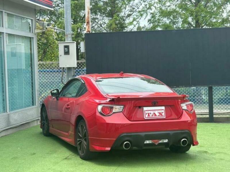 86