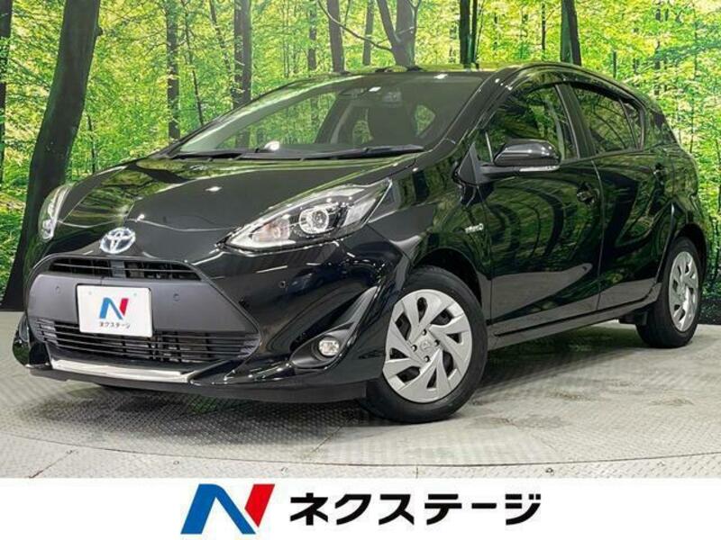 TOYOTA　AQUA