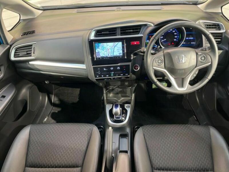 FIT HYBRID