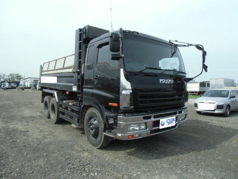 ISUZU GIGA