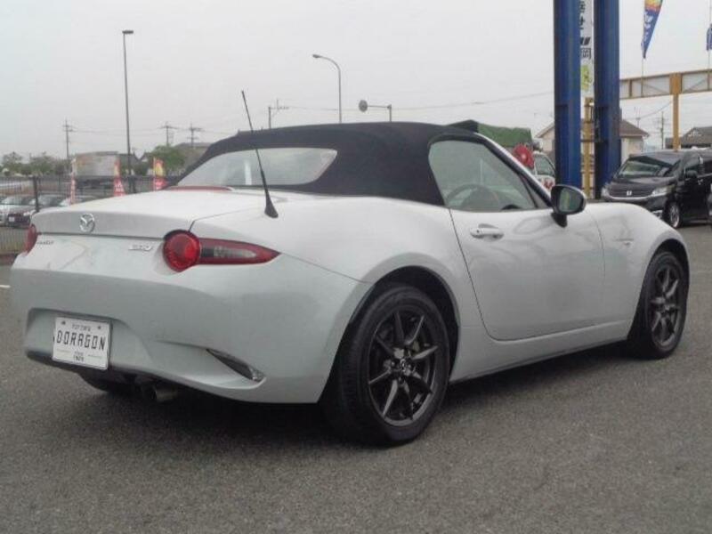 ROADSTER