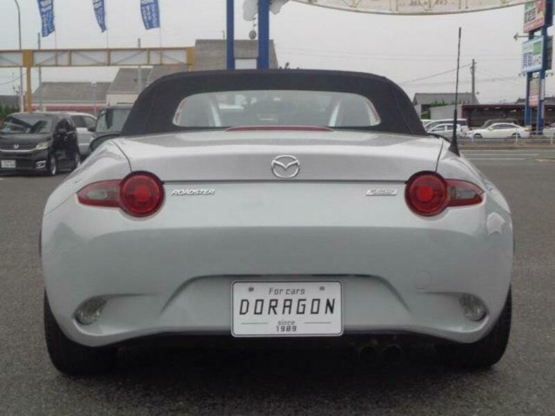 ROADSTER