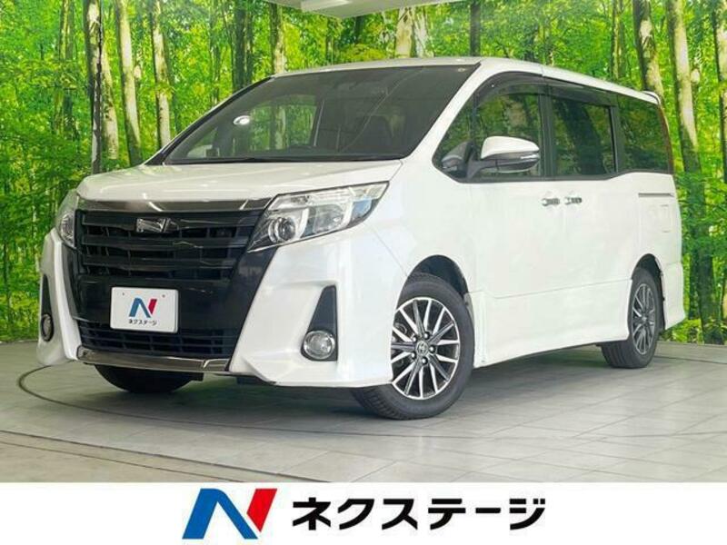 TOYOTA　NOAH