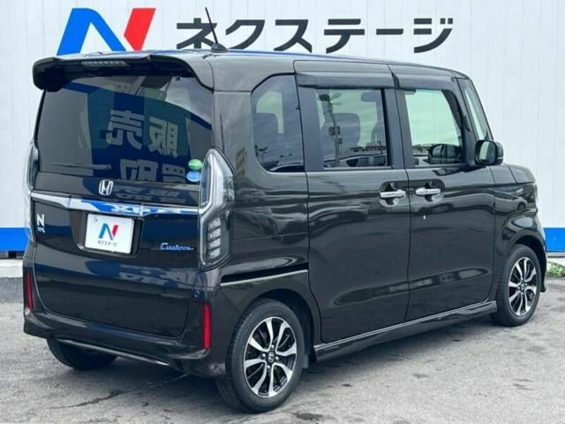 N BOX CUSTOM