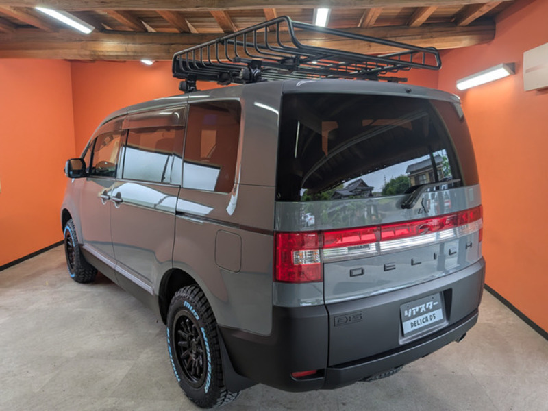 DELICA D5