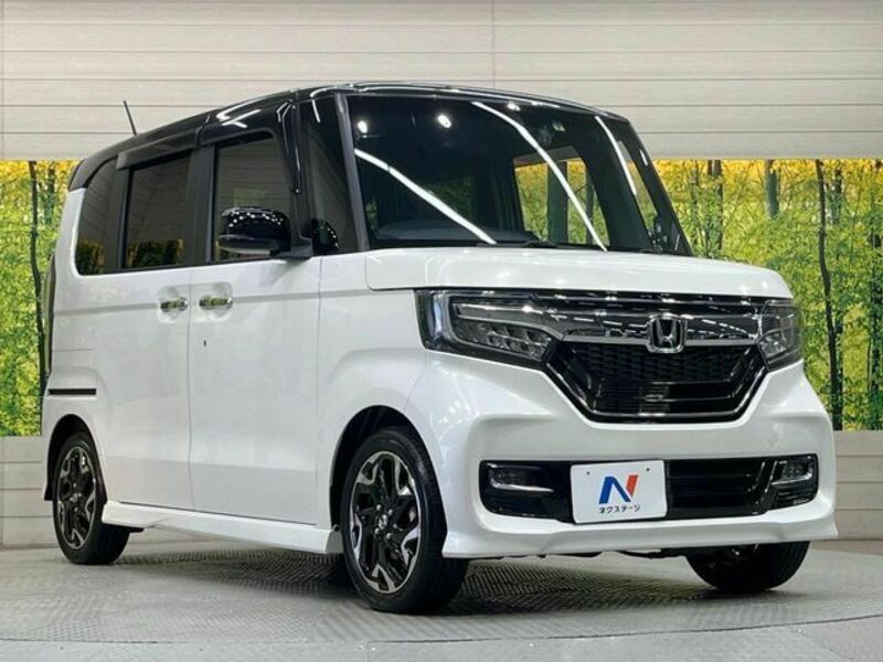 N BOX CUSTOM