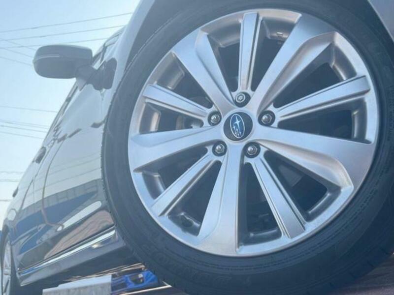 LEGACY B4