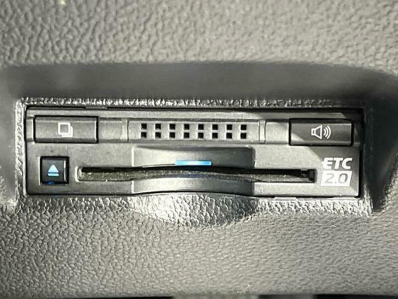 PRIUS PHV-4