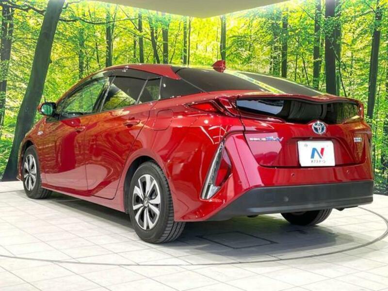 PRIUS PHV-16