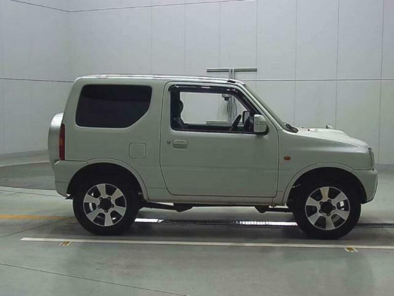 JIMNY-11