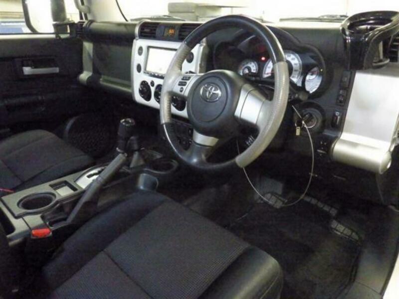 FJ CRUISER-2