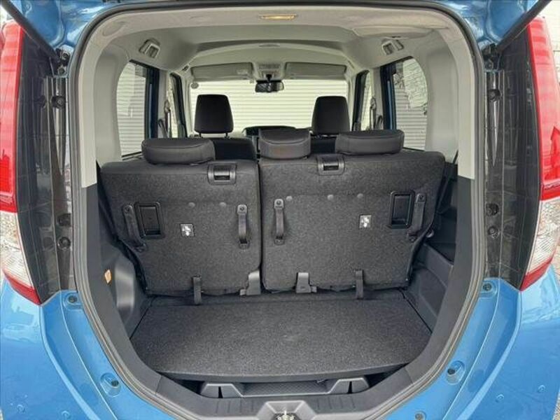 ROOMY
