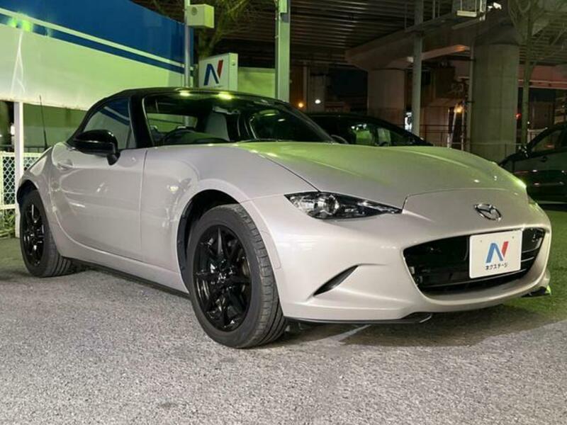ROADSTER