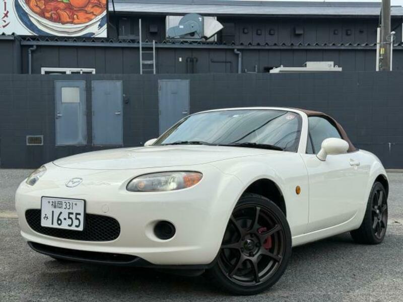 ROADSTER