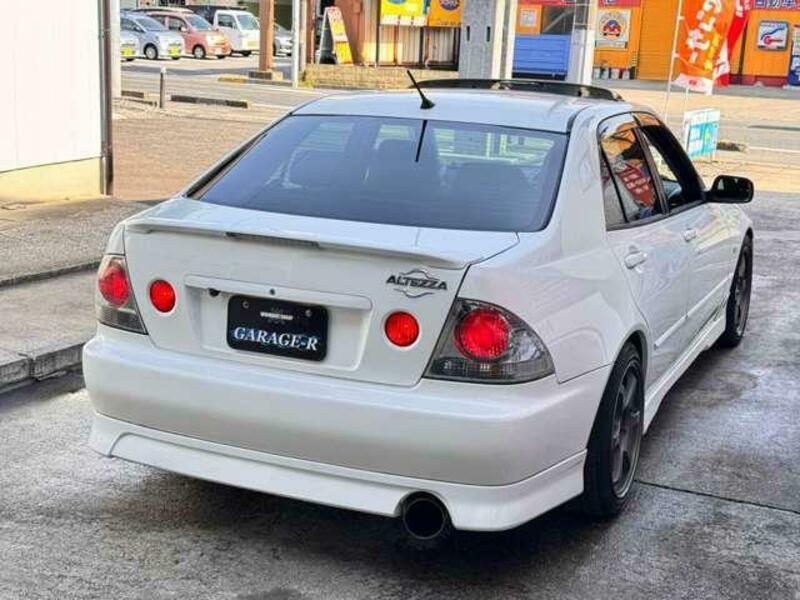 ALTEZZA-1