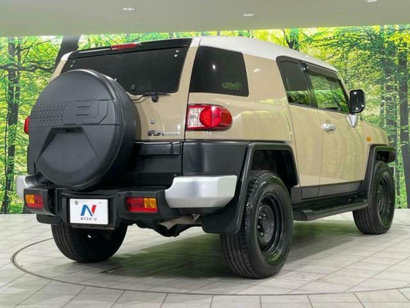 FJ CRUISER