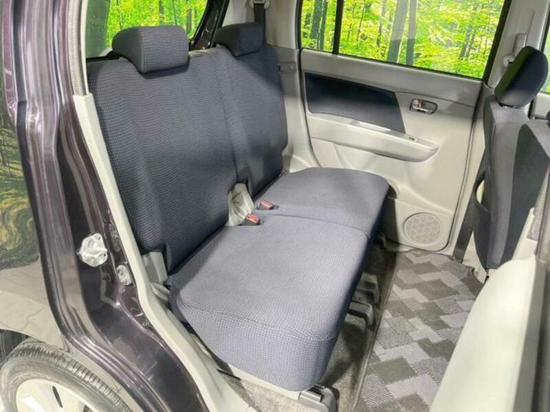 WAGON R-8