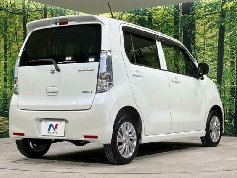 WAGON R-16