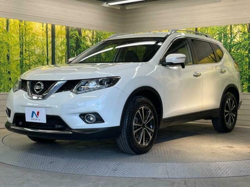 X-TRAIL