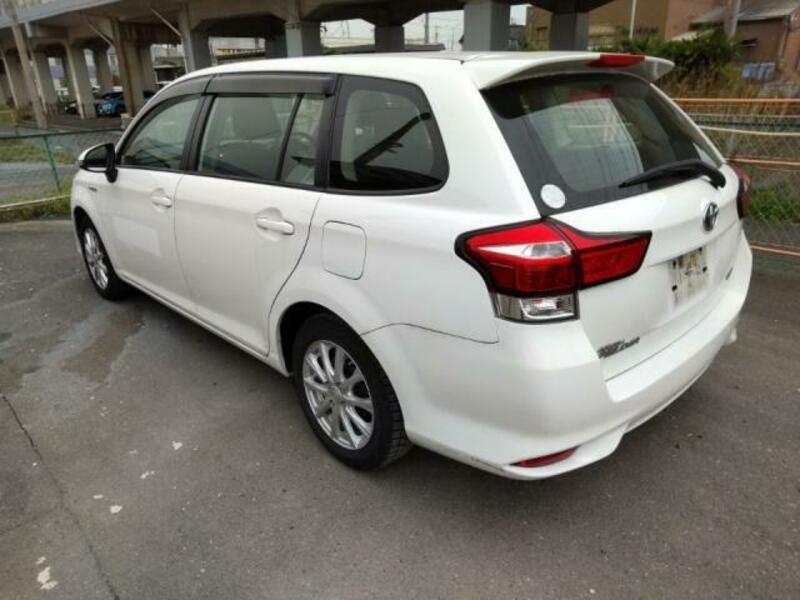 COROLLA FIELDER-2