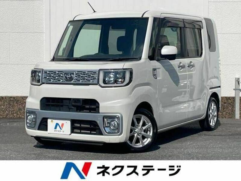 TOYOTA PIXIS MEGA