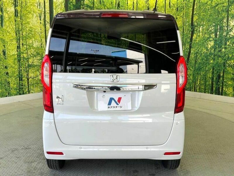 N BOX